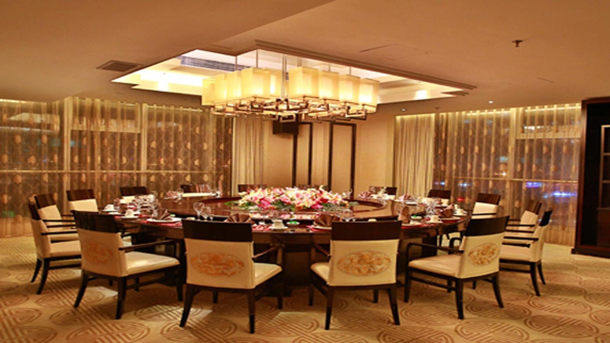 Holiday Inn Beijing Focus Square By Ihg Luaran gambar